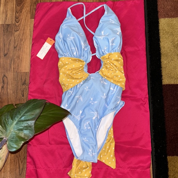 🌹Macolily Swim wear - Picture 2 of 8